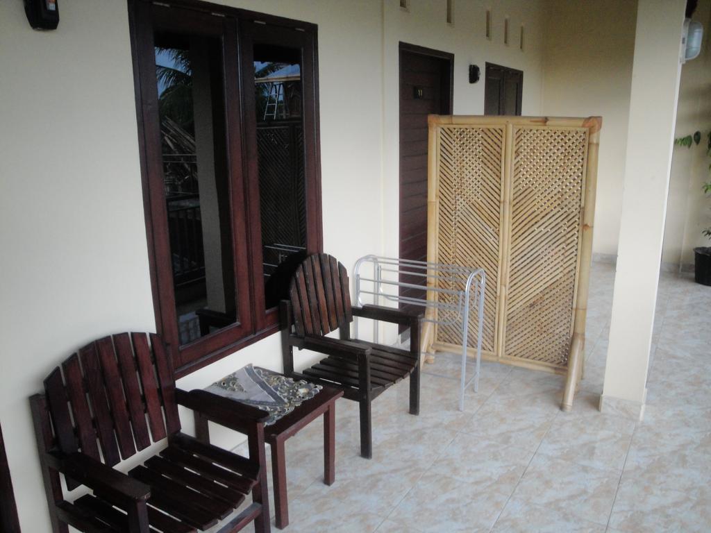 Puji Homestay Mataram Exterior photo